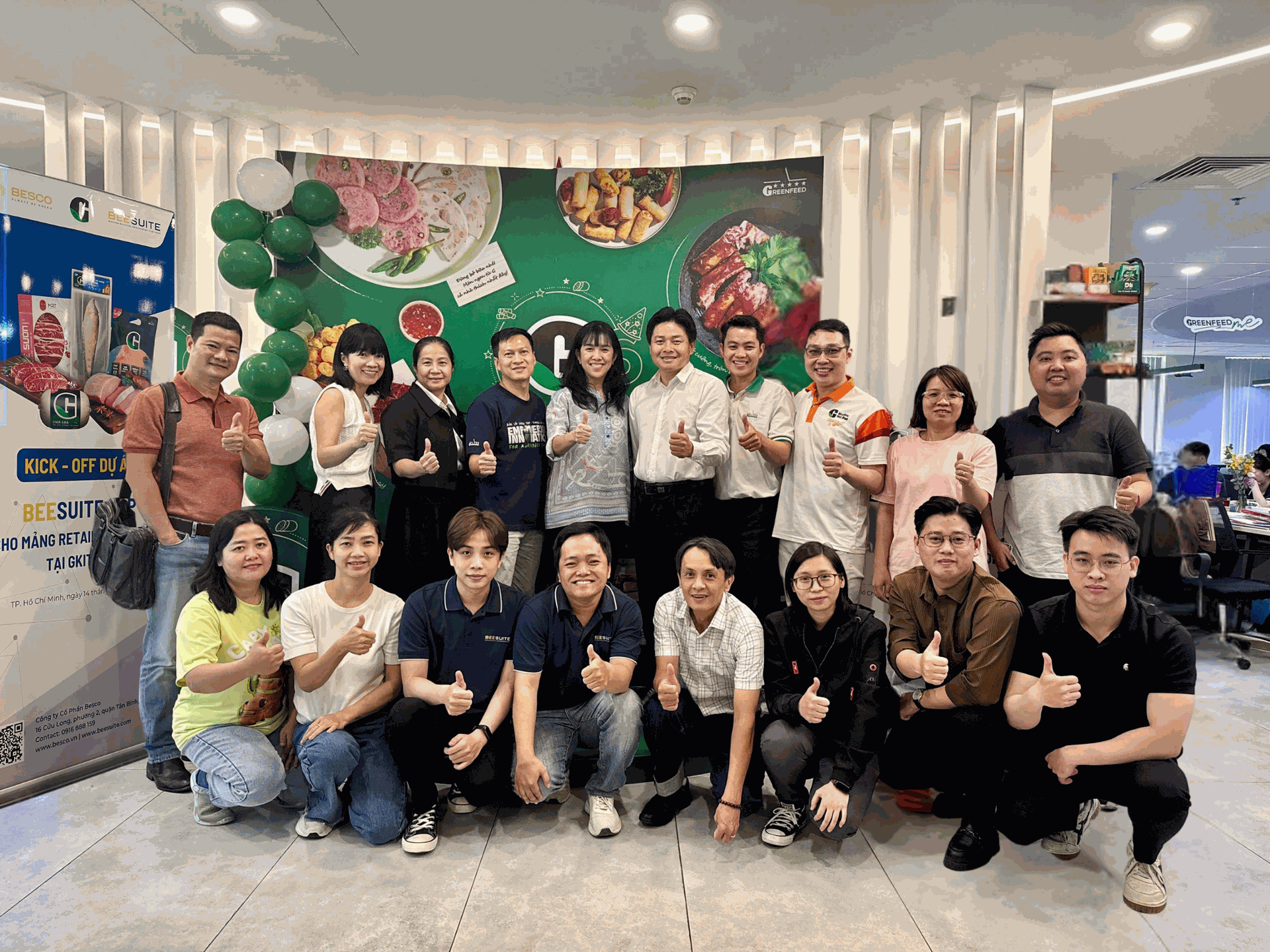 Team BeeSuite ERP và G Kitchen tại buổi kick - off